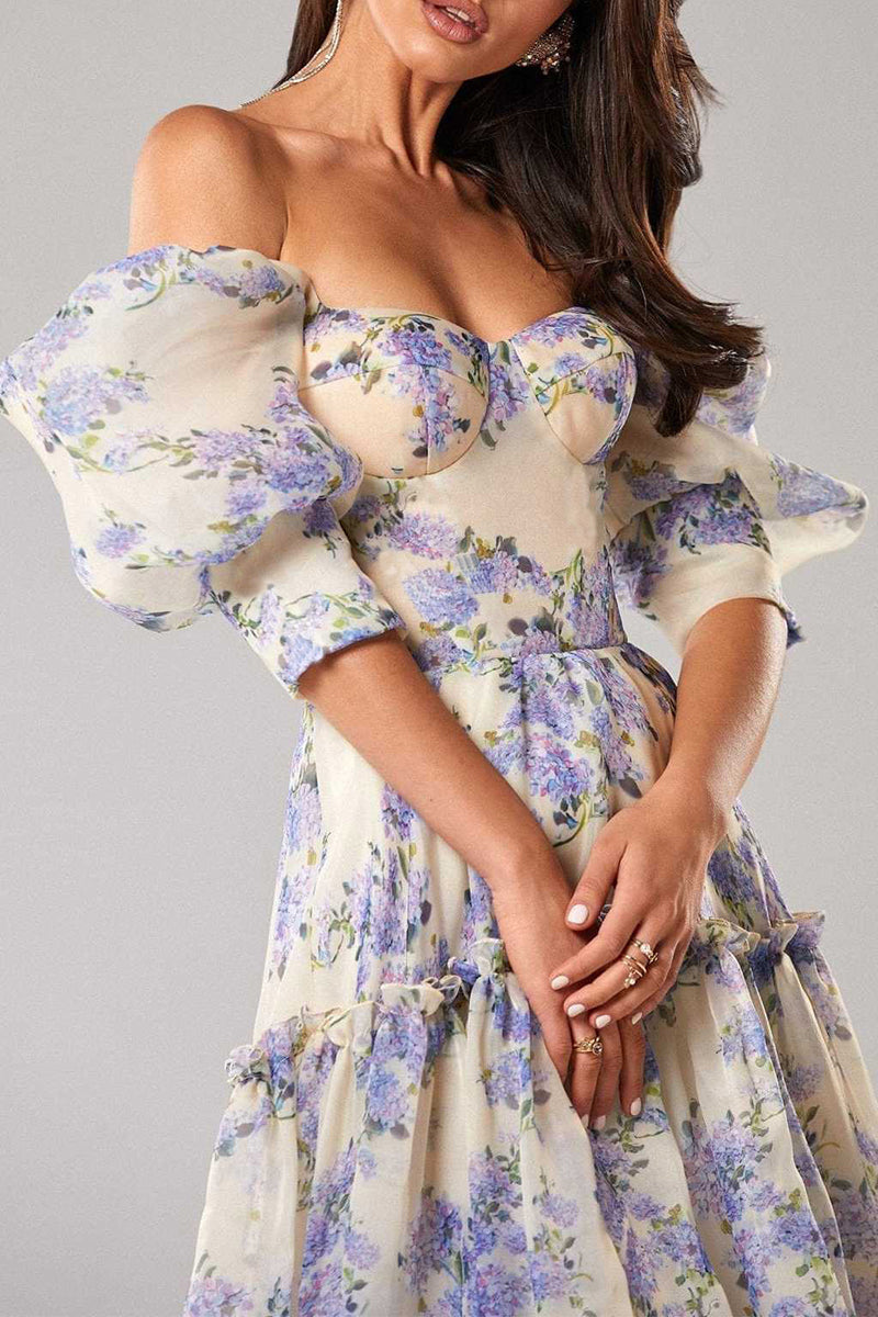 Gracefully Styled Dress for Any Occasion