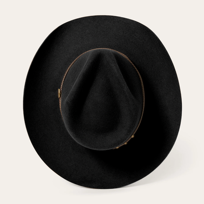 Effortlessly Elegant Garment with a Timeless Design