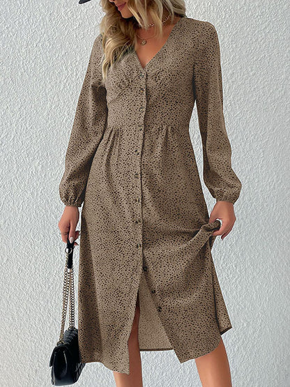 Gracefully Styled Dress for Any Occasion