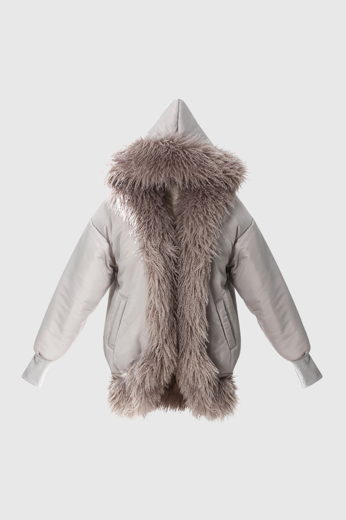 Beautifully Finished Coat in a Timeless Design