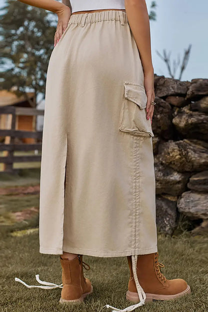 Effortlessly Elegant Garment with a Timeless Design
