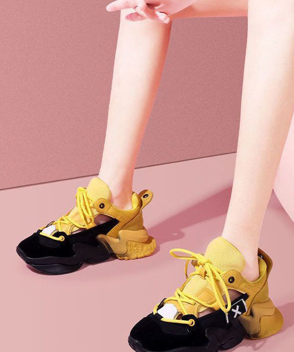 Effortlessly Elegant Shoes with a Timeless Design