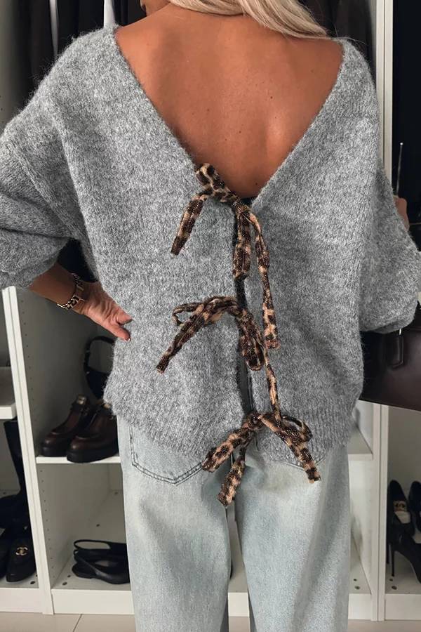 Beautifully Finished Sweater in a Timeless Design