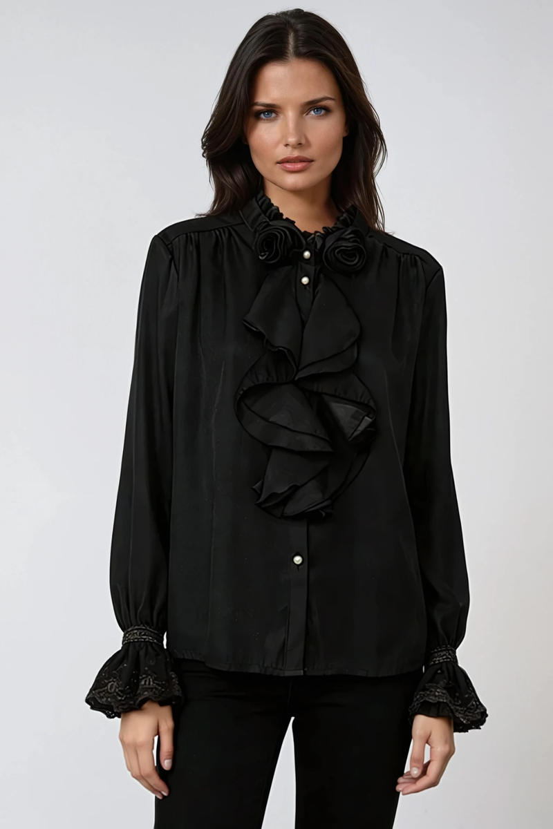 Beautifully Finished Shirt in a Timeless Design