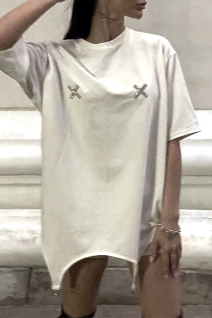 Well Tailored T-Shirt with a Graceful Silhouette