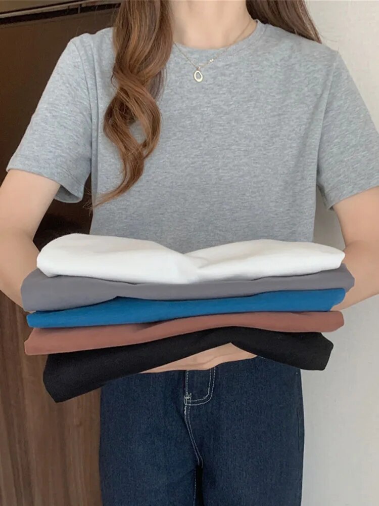Classic Vintage T-Shirt with a Flattering Fit