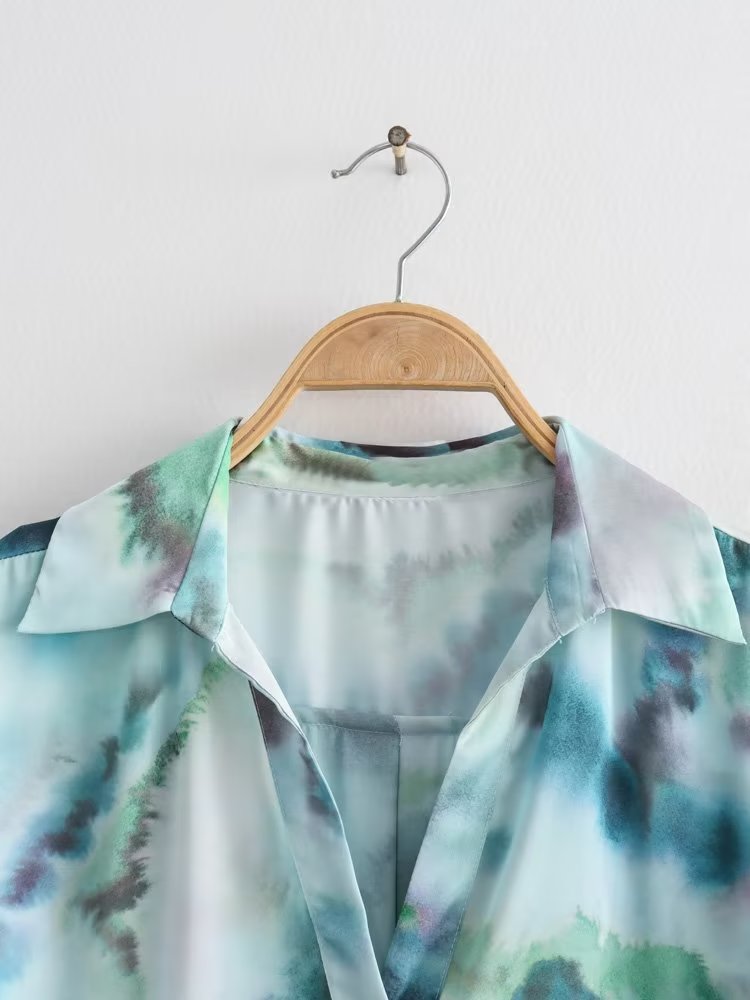 A Vintage Style Shirt with Delicate Timeless Details