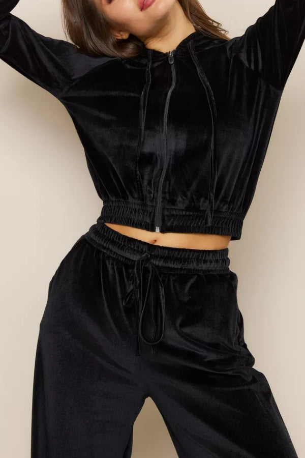 Classic Vintage Garment with a Flattering Fit