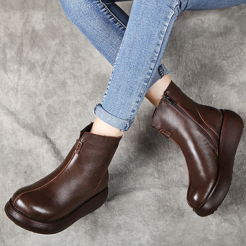 Elegantly Styled Boots for Everyday Wear