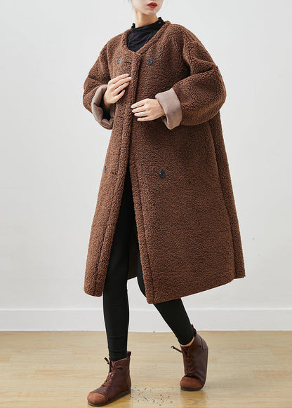 Beautifully Finished Coat in a Timeless Design