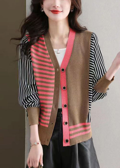Classic Vintage Cardigan with a Flattering Fit