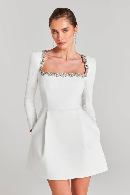 Sophisticated Dress with a Clean Classic Look