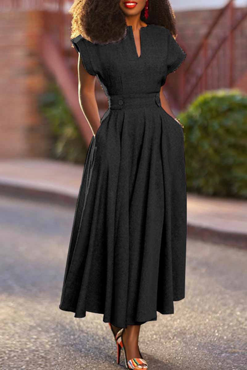 Classic Vintage & Enduringly Stylish Dress
