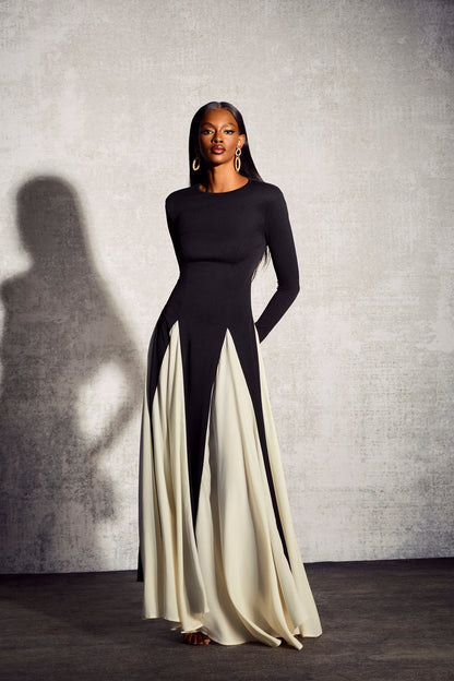 Gracefully Styled Dress for Any Occasion