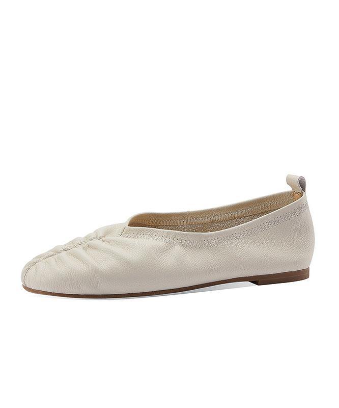 A Vintage Style Shoes with Delicate Timeless Details