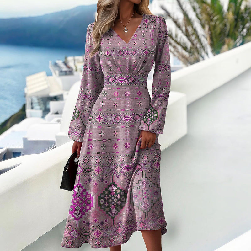 Classic Vintage Dress with a Flattering Fit