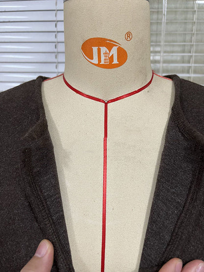 Sophisticated Garment with a Clean Classic Look