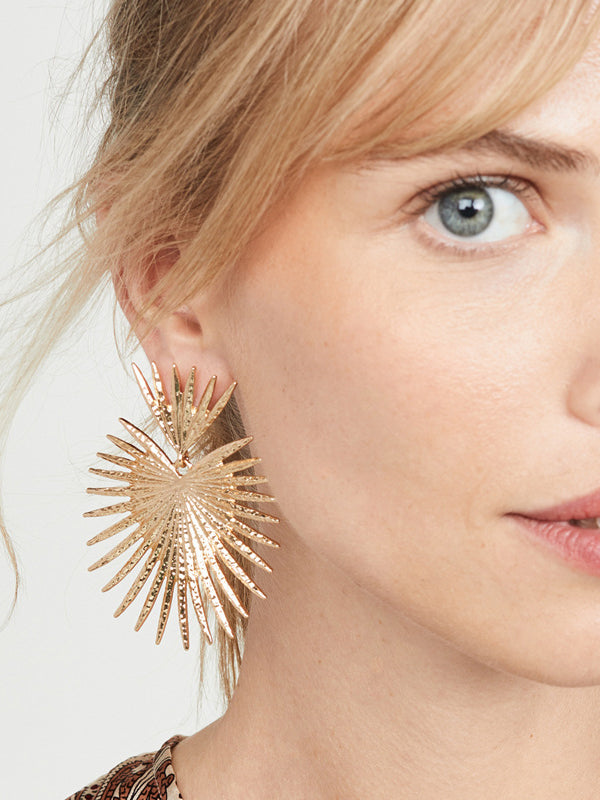 Polished Garment with an Effortless Classic Look