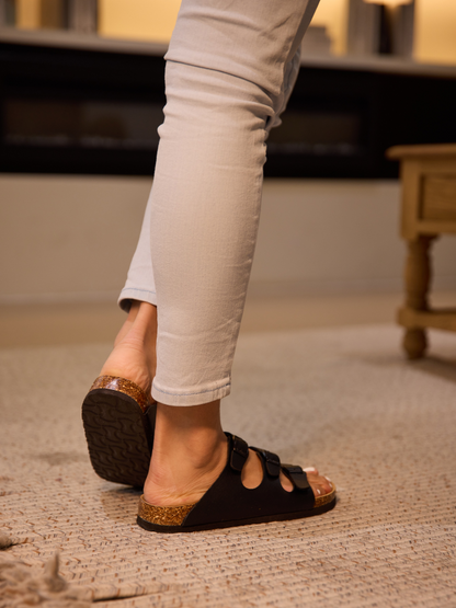 Beautifully Finished Garment in a Timeless Design