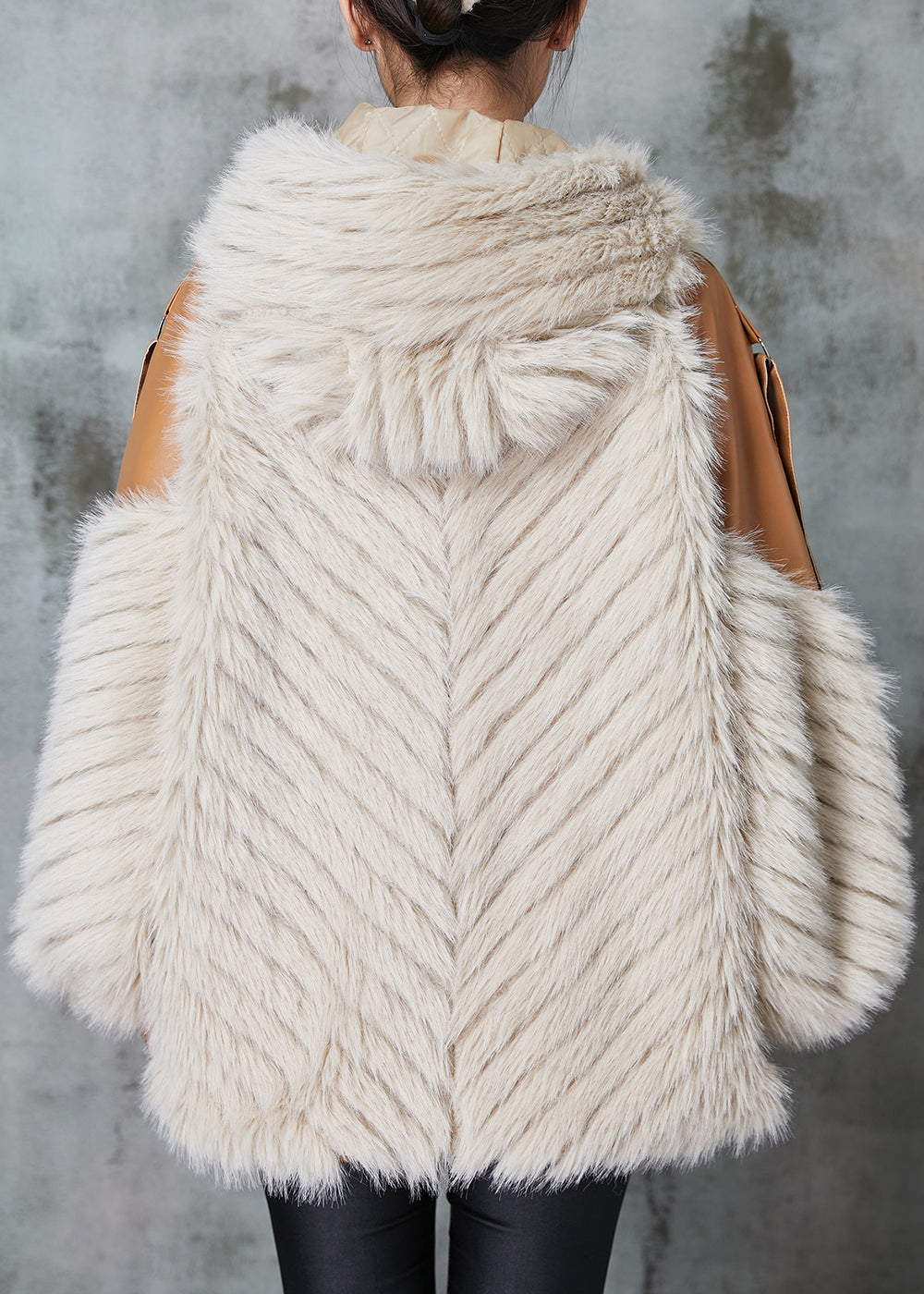 Effortlessly Elegant Jacket with a Timeless Design
