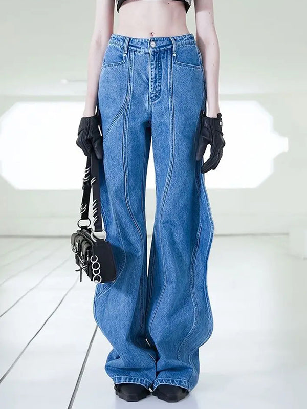 Well Tailored Pants with a Graceful Silhouette