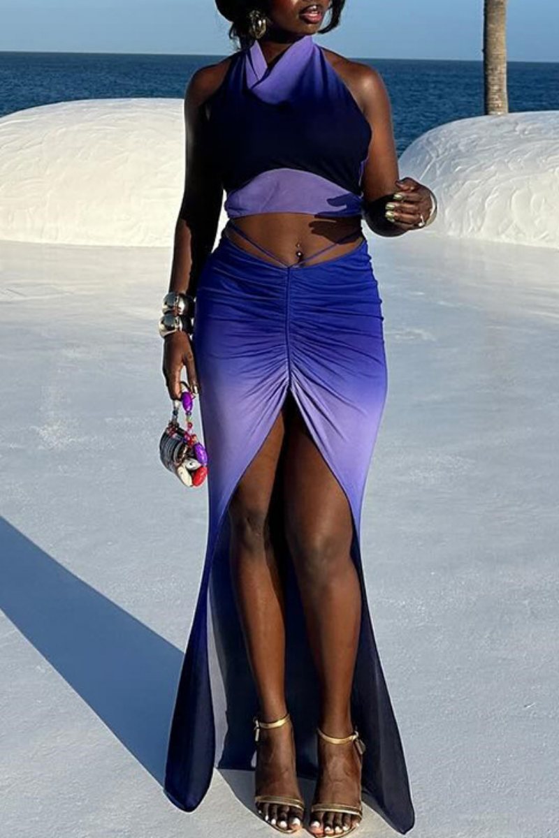 Gracefully Styled Garment for Any Occasion