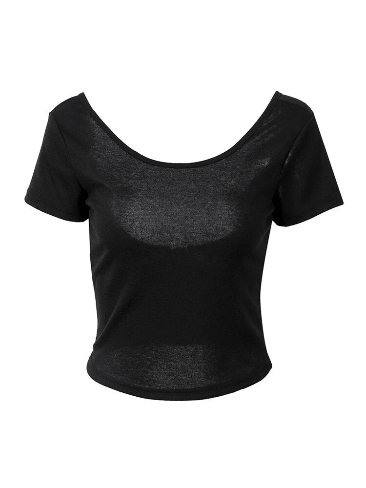 Well Tailored T-Shirt with a Graceful Silhouette