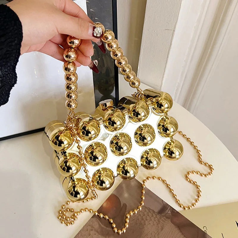 Beautifully Finished Bag in a Timeless Design