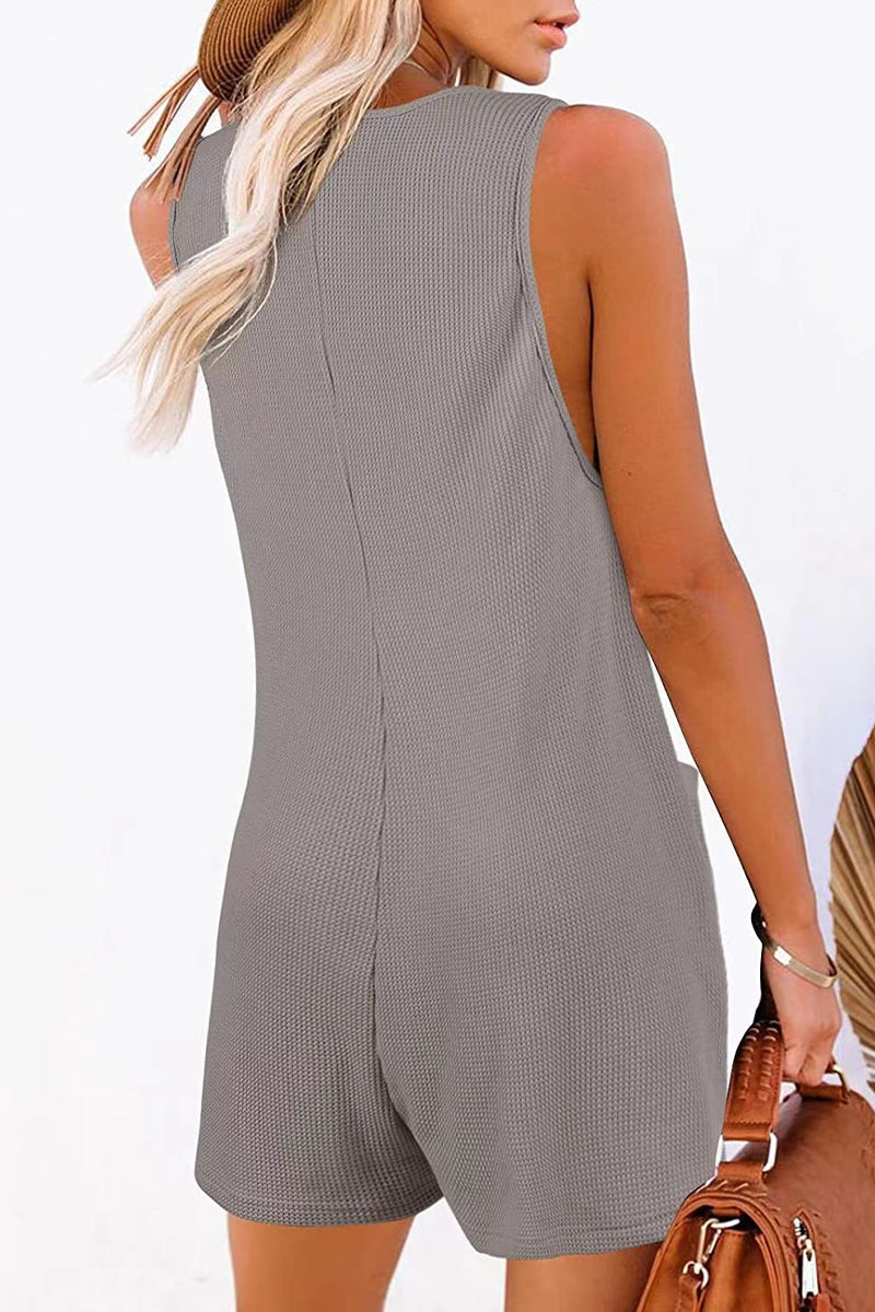 Sophisticated Garment with a Clean Classic Look