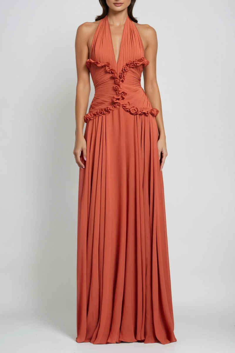 Beautifully Finished Dress in a Timeless Design