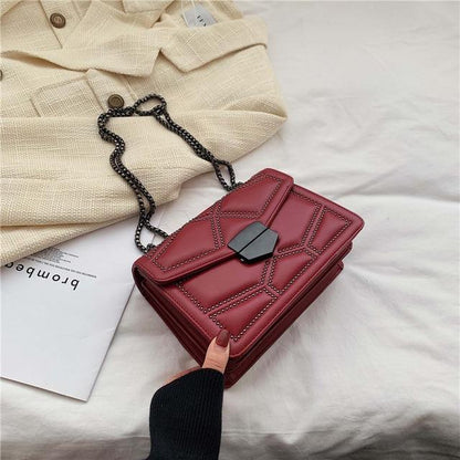 Beautifully Crafted Bag in a Classic Style