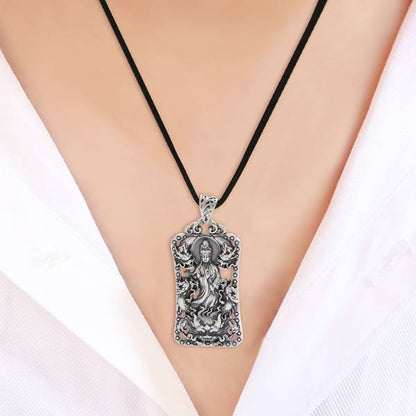 Beautifully Finished Garment in a Timeless Design
