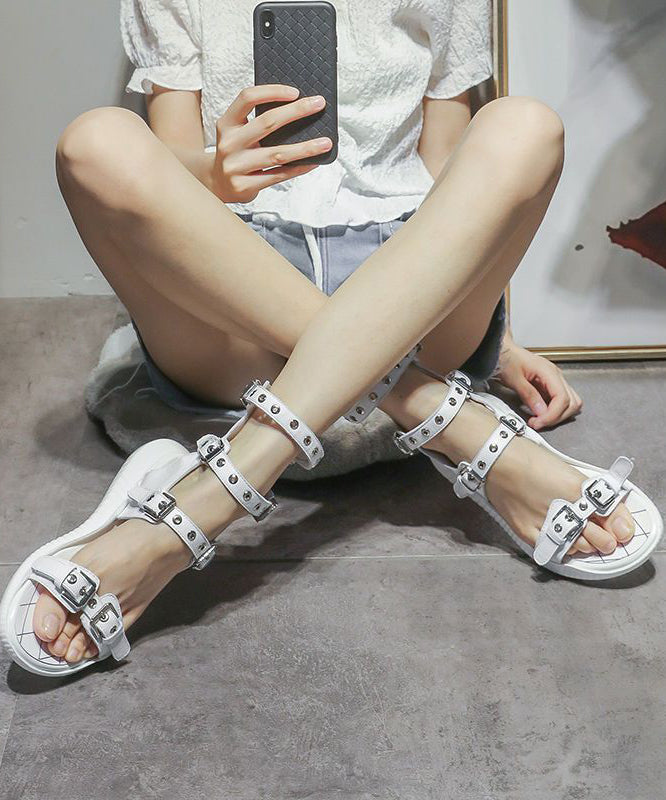Classic Vintage Sandals with a Flattering Fit