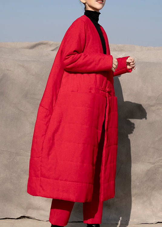 Well Tailored Coat with a Graceful Silhouette