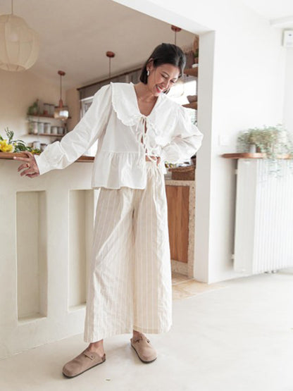 Effortlessly Elegant Top with a Timeless Design