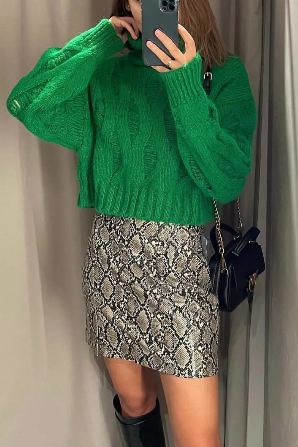 Gracefully Styled Sweater for Any Occasion