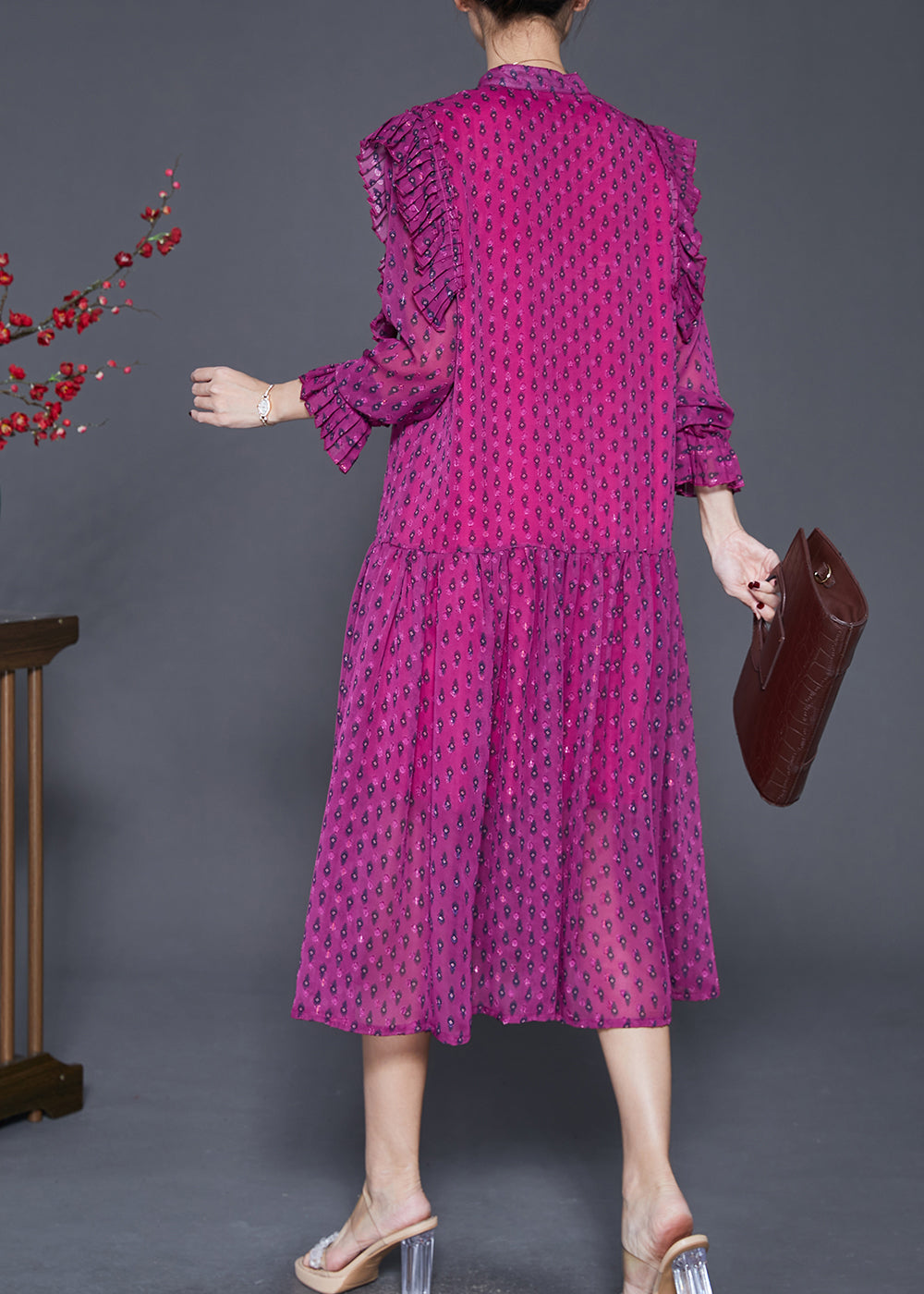 Gracefully Styled Dress for Any Occasion