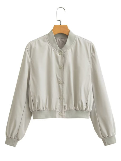 Effortlessly Elegant Jacket with a Timeless Design