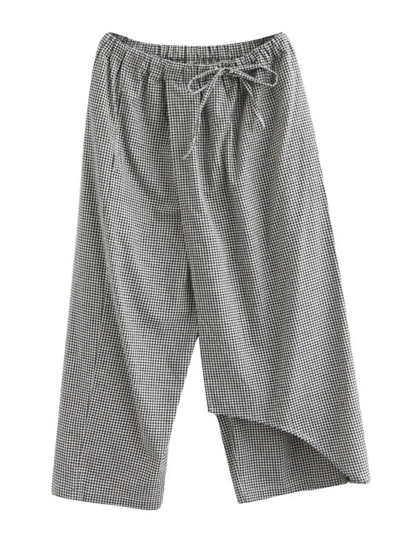 A Vintage Style Pants with Delicate Timeless Details
