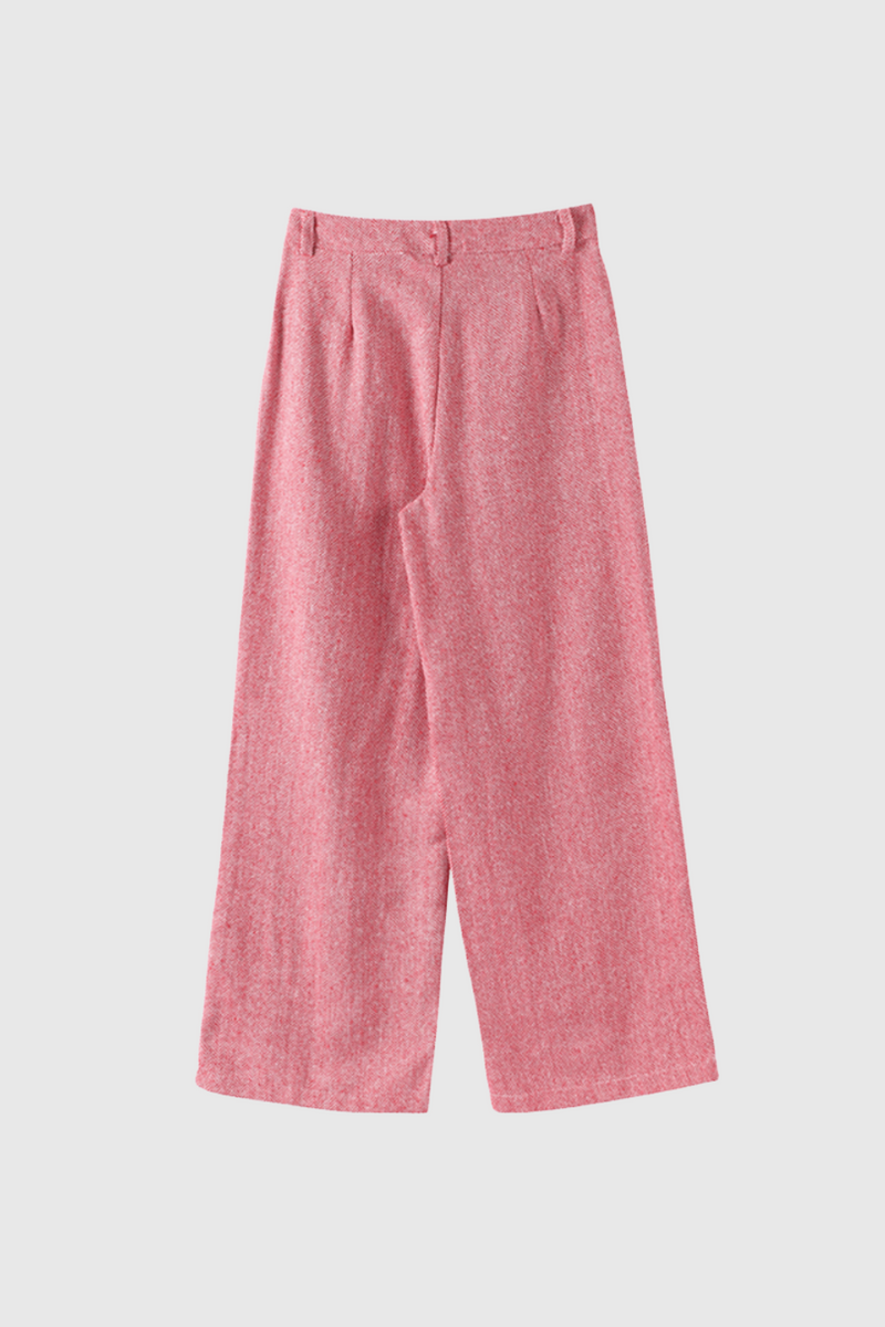 Well Tailored Pants with a Graceful Silhouette