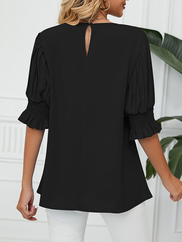 Beautifully Finished T-Shirt in a Timeless Design