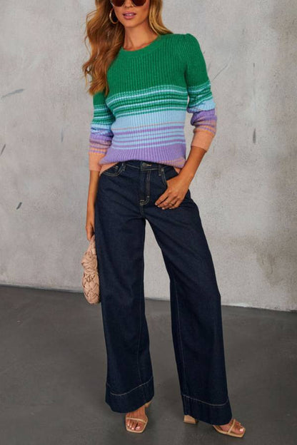 Effortlessly Elegant Sweater with a Timeless Design