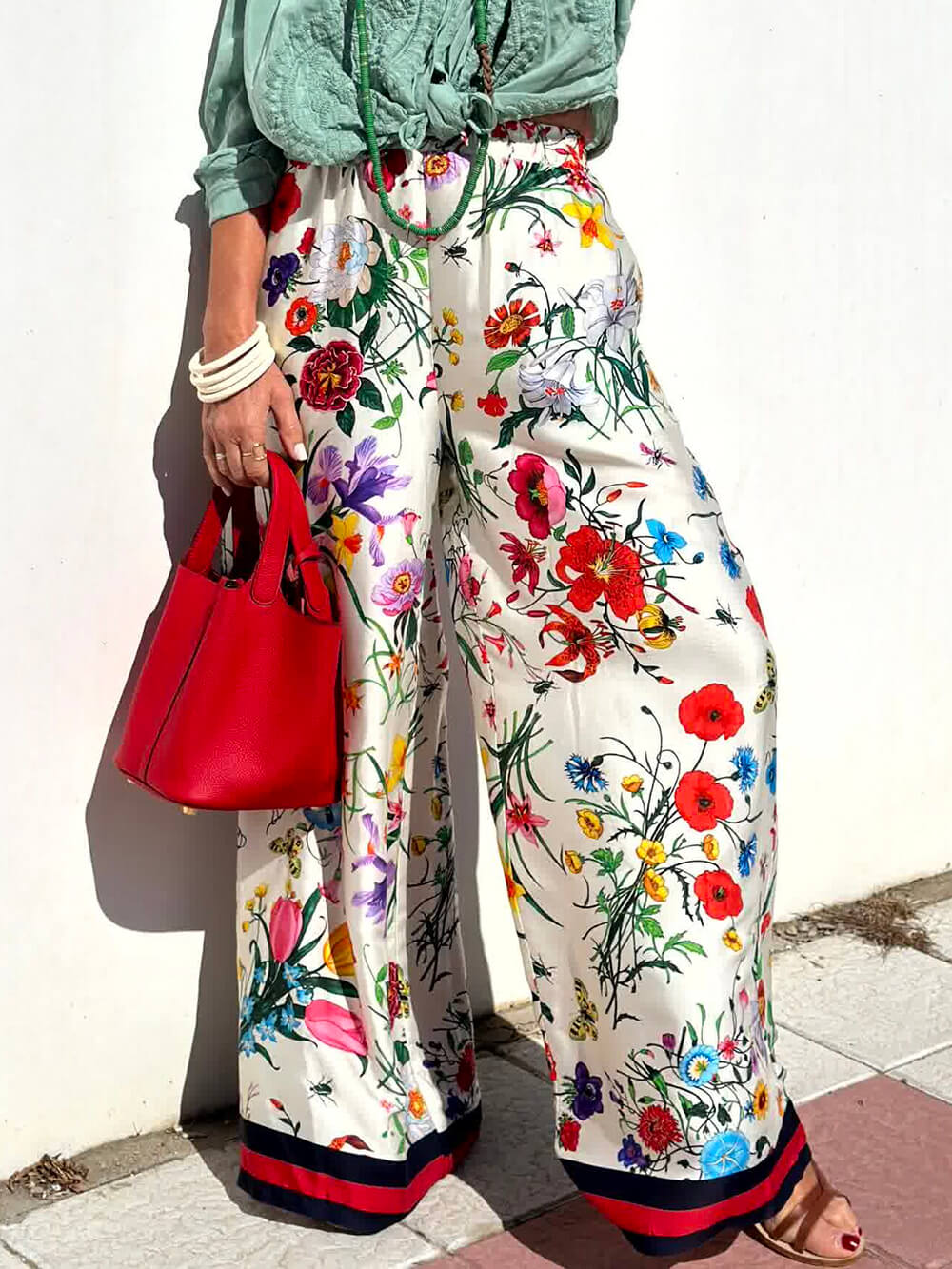 Classic Vintage Pants with a Flattering Fit