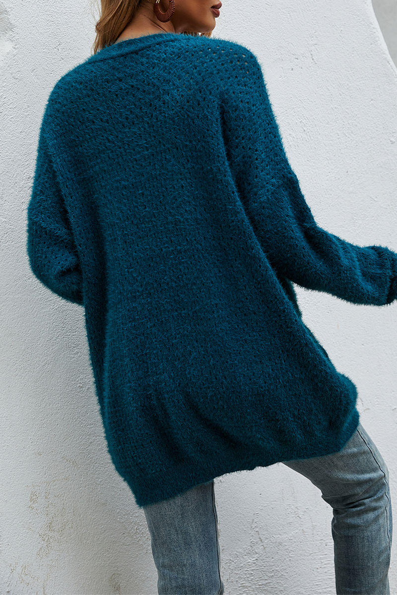 Gracefully Styled Sweater for Any Occasion