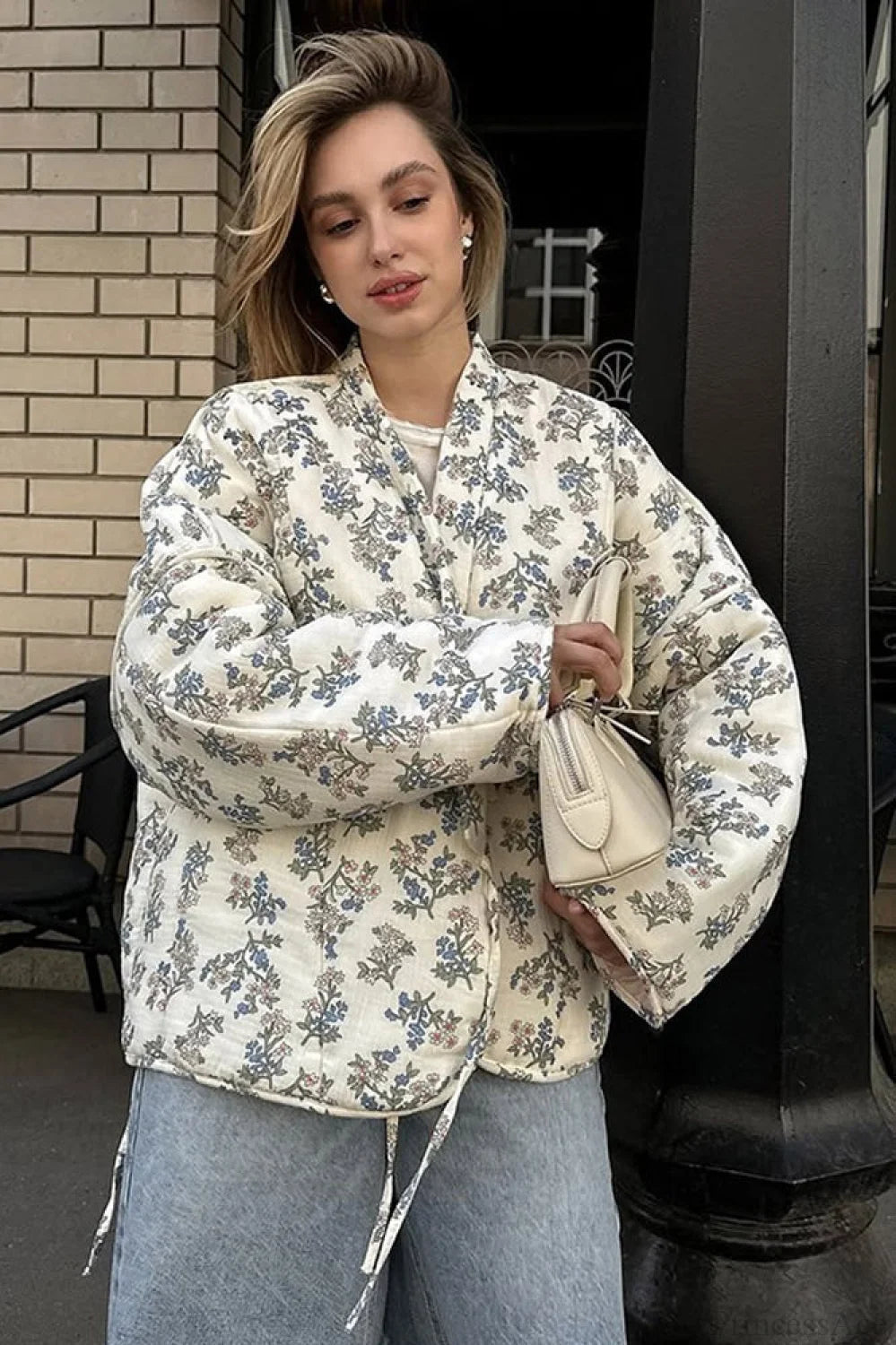 Polished Coat with an Effortless Classic Look