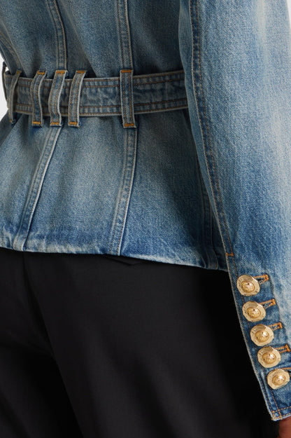 Beautifully Crafted Jacket in a Classic Style