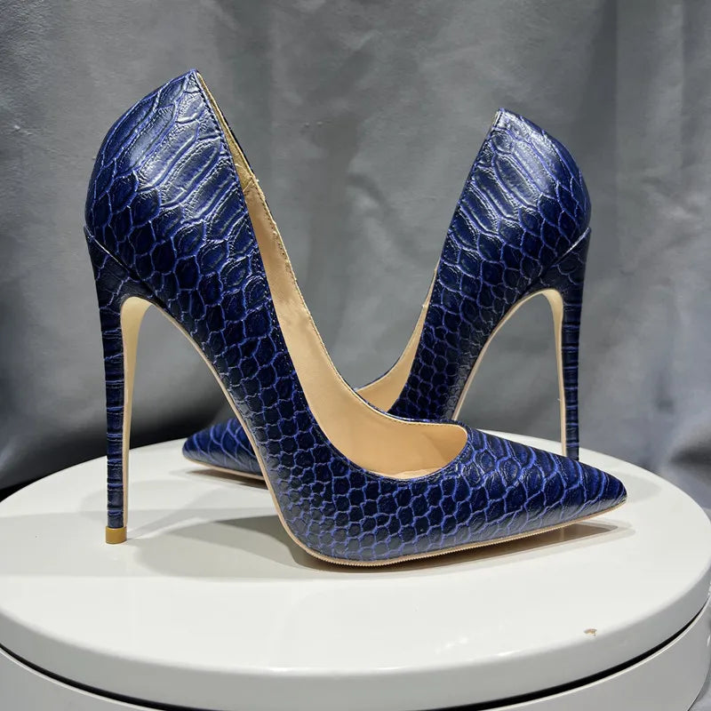 Elegantly Styled Shoes for Everyday Wear