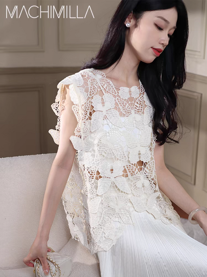 Beautifully Crafted Top in a Classic Style