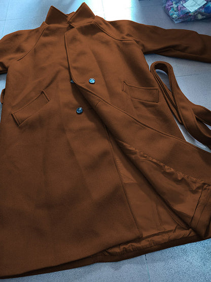 Beautifully Finished Coat in a Timeless Design