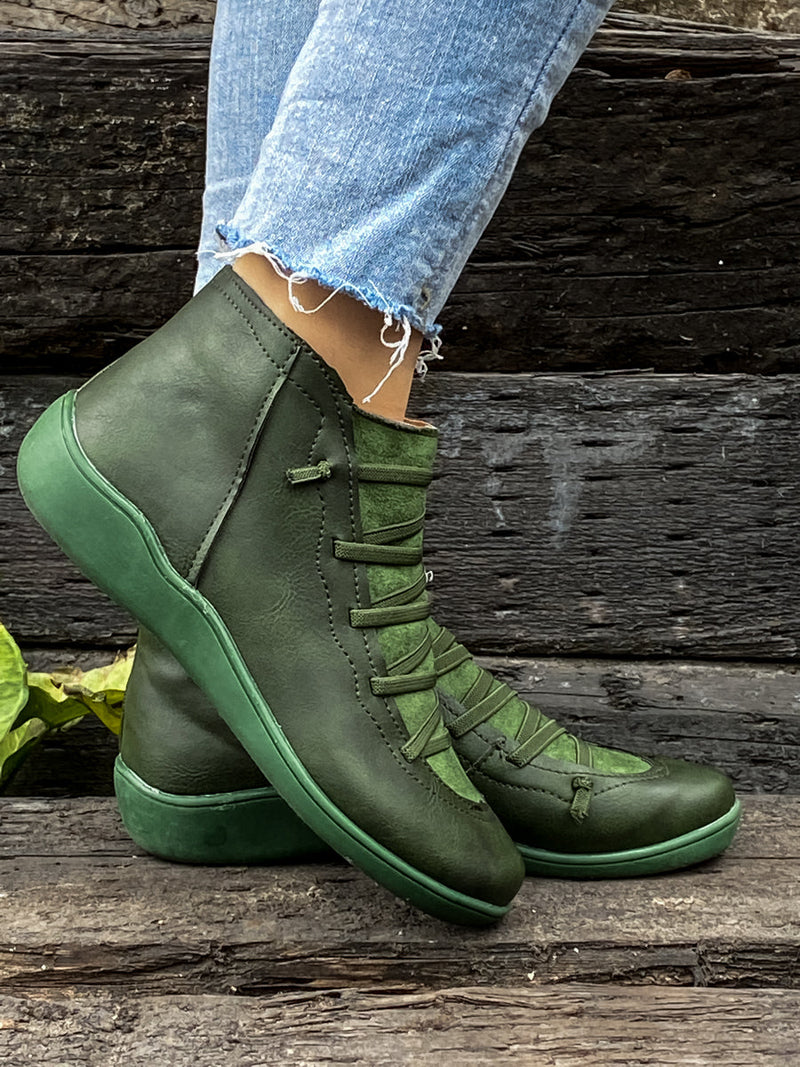 Classic Vintage Boots with a Flattering Fit